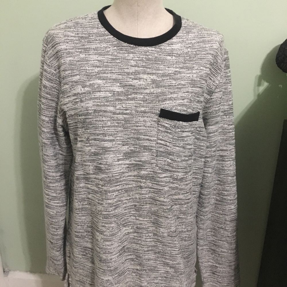 Long sleeved shirt